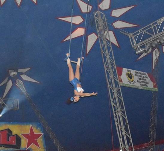 http://circoev.com/yahoo_site_admin/assets/images/29541937_1432426023533668_5173143025662956418_n.84155507_std.jpg