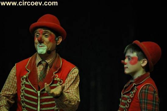 http://circoev.com/yahoo_site_admin/assets/images/28166291_1609330289149551_1616106956531043592_n.64152639_std.jpg