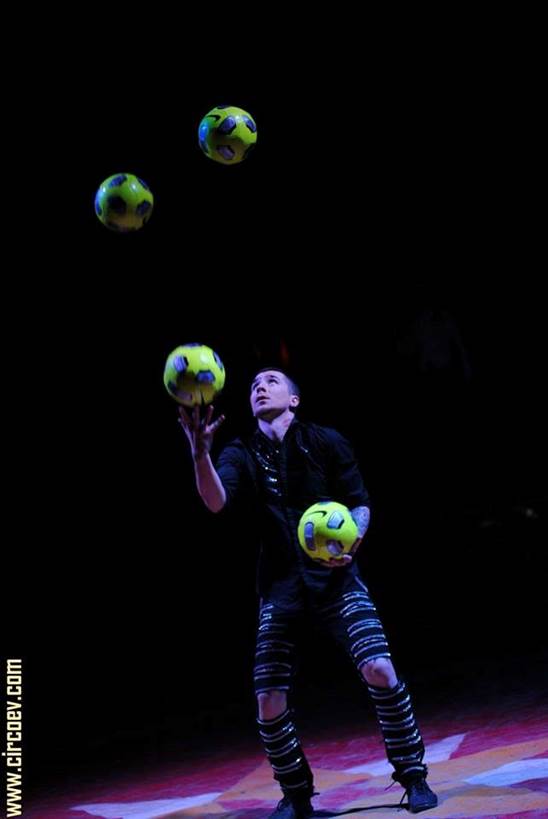 http://circoev.com/yahoo_site_admin/assets/images/26730933_1570131943069386_3768244177687121877_n.16141904_std.jpg