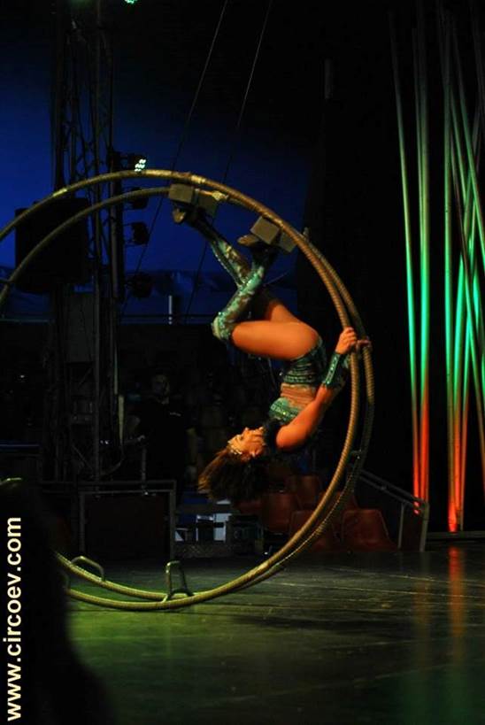 http://circoev.com/yahoo_site_admin/assets/images/39400082_1829224727160105_3687019206441697280_n.23870531_std.jpg
