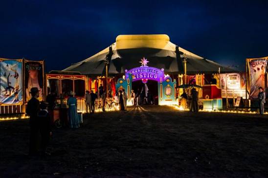 http://circoev.com/yahoo_site_admin/assets/images/THE-GREAT-MYSTICAL-CIRCUS_CARLOS-DIEGUES_PHOTO1_preview-1-1024x683.130160918_std.jpg