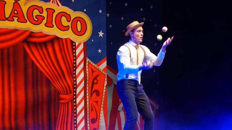http://circoev.com/yahoo_site_admin/assets/images/131472155_3578645792217981_6905290021773669131_o.350104915_std.jpg