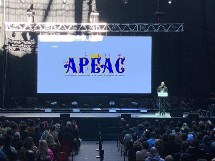 http://circoev.com/yahoo_site_admin/assets/images/126281517_3516156848466876_8950662042996871329_n.325112459_std.jpg