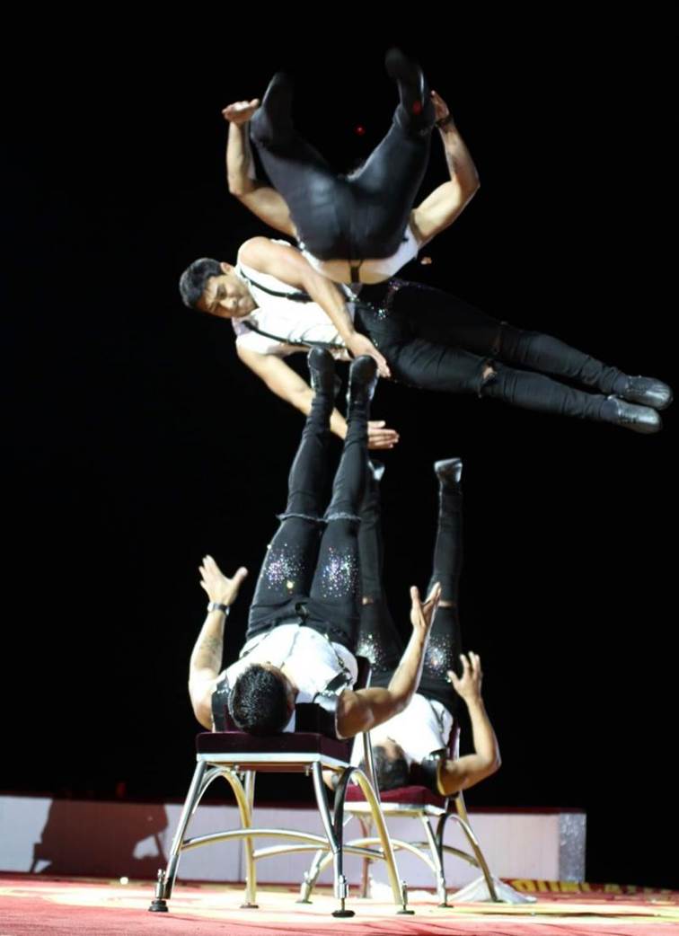 http://circoev.com/yahoo_site_admin/assets/images/74211347_1208322059499682_5032784267360390764_o.182133218_std.jpg