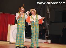 http://circoev.com/yahoo_site_admin/assets/images/DSC_0591.36414854_std.JPG