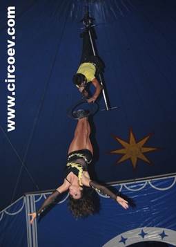 http://circoev.com/yahoo_site_admin/assets/images/DSC_0561.281131246_std.JPG