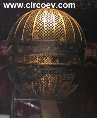 http://circoev.com/yahoo_site_admin/assets/images/3570679283_d145601e13_o.262155226_std.jpg