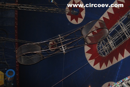 http://circoev.com/yahoo_site_admin/assets/images/DSC_4016.25635630_std.JPG
