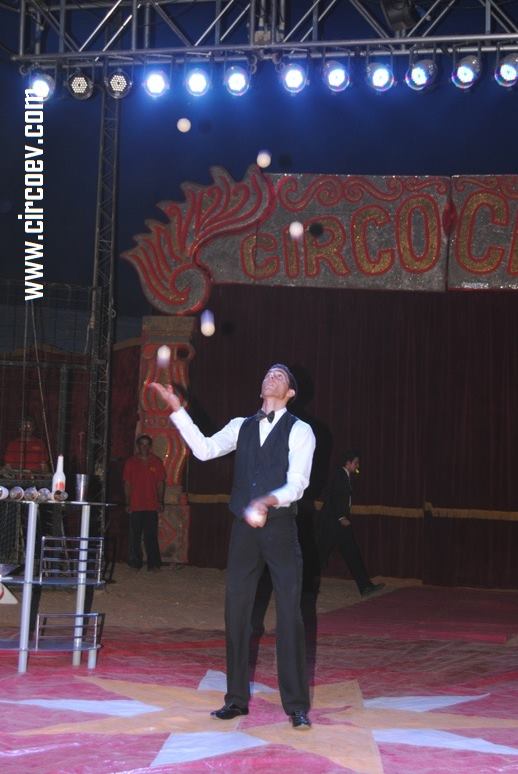 http://circoev.com/yahoo_site_admin/assets/images/1235361_519834278099163_2083885082_n.247122327_std.jpg
