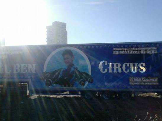http://circoev.com/yahoo_site_admin/assets/images/10299025_266527510203962_5713503385006067797_n.216143358_std.jpg