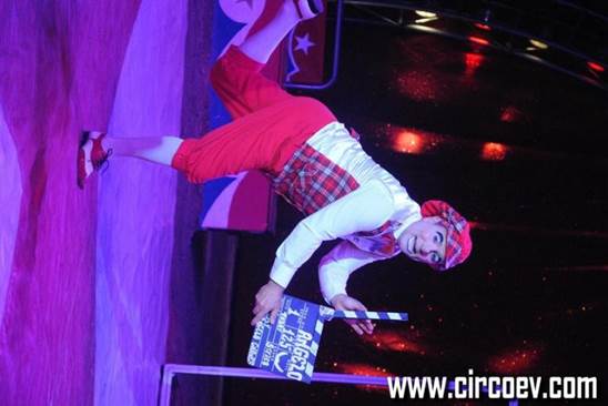 http://circoev.com/yahoo_site_admin/assets/images/DSC_0747.197144223_std.jpg