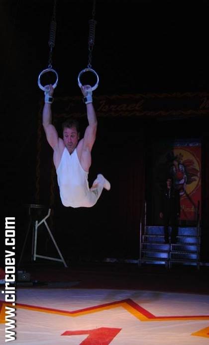 http://circoev.com/yahoo_site_admin/assets/images/DSC_0629.78150527_std.JPG