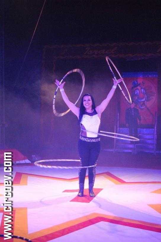 http://circoev.com/yahoo_site_admin/assets/images/DSC_0320.77122649_std.JPG
