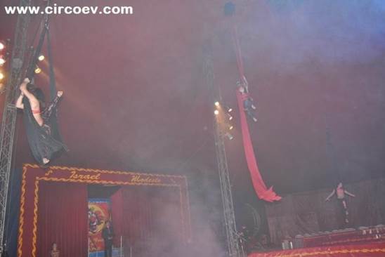 http://circoev.com/yahoo_site_admin/assets/images/10350618_642936192455637_2981560941090454484_n.13884815_std.jpg