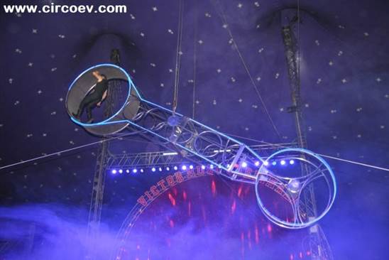 http://circoev.com/yahoo_site_admin/assets/images/DSC_0574.12321049_std.JPG