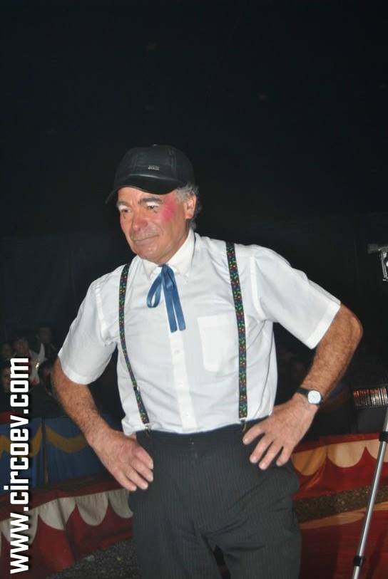 http://circoev.com/yahoo_site_admin/assets/images/10245364_629728187109771_4097392812097679992_n.110135915_std.jpg