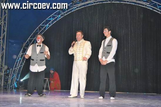 http://circoev.com/yahoo_site_admin/assets/images/DSC_0158_89.9693121_std.jpg