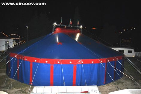 http://circoev.com/yahoo_site_admin/assets/images/11112829_823041261111795_5906804277915468249_n.128112328_std.jpg