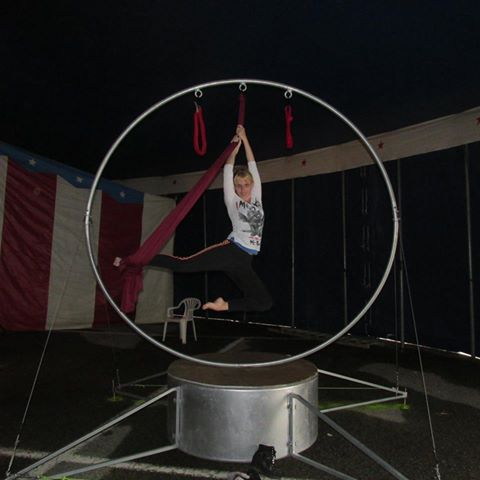 http://circoev.com/yahoo_site_admin/assets/images/11168076_649010591872117_1101815492524246098_n.11460522_std.jpg