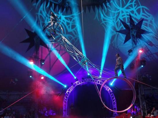 http://circoev.com/yahoo_site_admin/assets/images/11816988_889064894462150_3404460449849086330_n.214133551_std.jpg