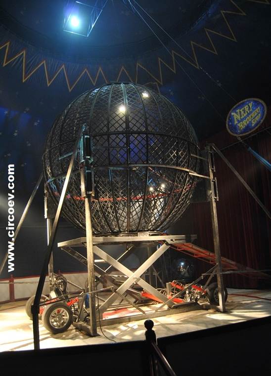 http://circoev.com/yahoo_site_admin/assets/images/DSC_0572_3.179132602_std.JPG