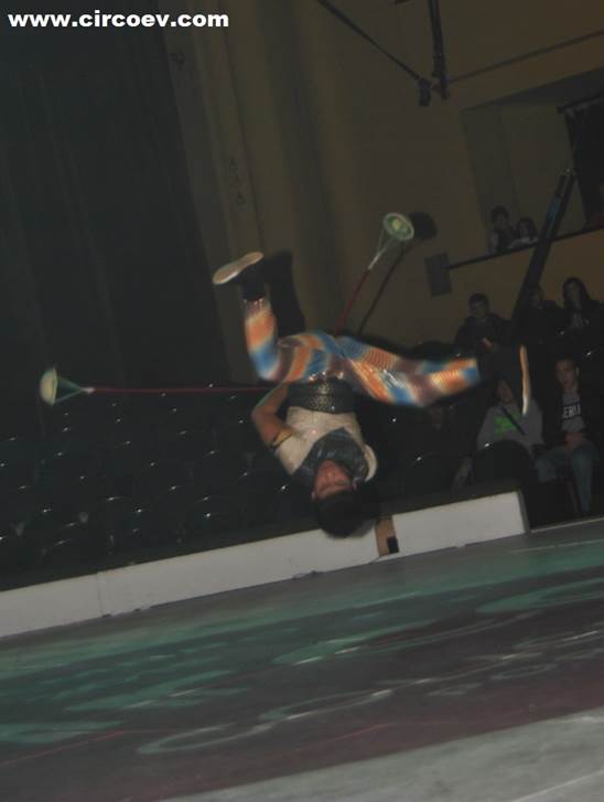 http://circoev.com/yahoo_site_admin/assets/images/DSC_0235.36074056_std.JPG