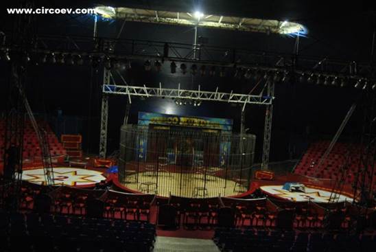 http://circoev.com/yahoo_site_admin/assets/images/DSC_0182.34765734_std.JPG