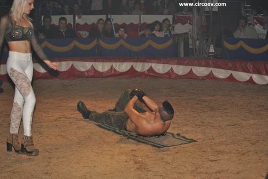 http://circoev.com/yahoo_site_admin/assets/images/DSC_0096.36290241_std.JPG