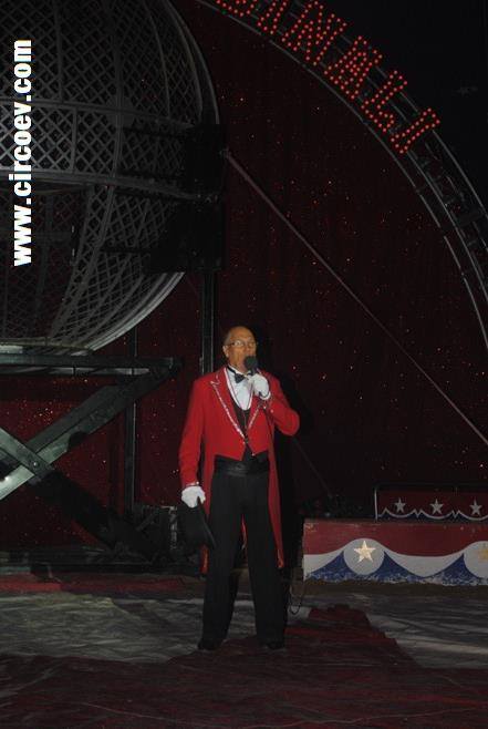 http://circoev.com/yahoo_site_admin/assets/images/13495291_1037306476351938_3689486835371317900_n.182120834_std.jpg