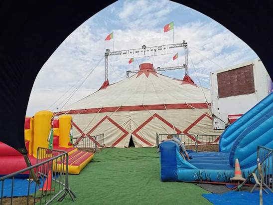 http://circoev.com/yahoo_site_admin/assets/images/66459528_2312275528855020_6060547408431939584_n.19553725_std.jpg