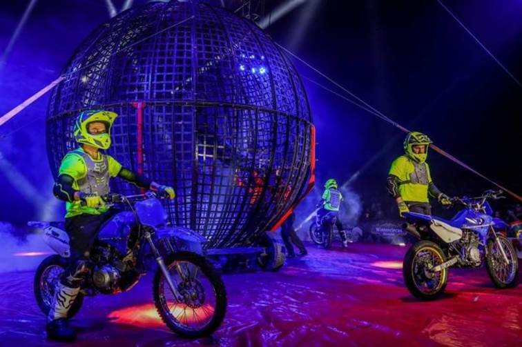 http://circoev.com/yahoo_site_admin/assets/images/80468417_2649081761841060_7425343188803518464_o.36122101_std.jpg