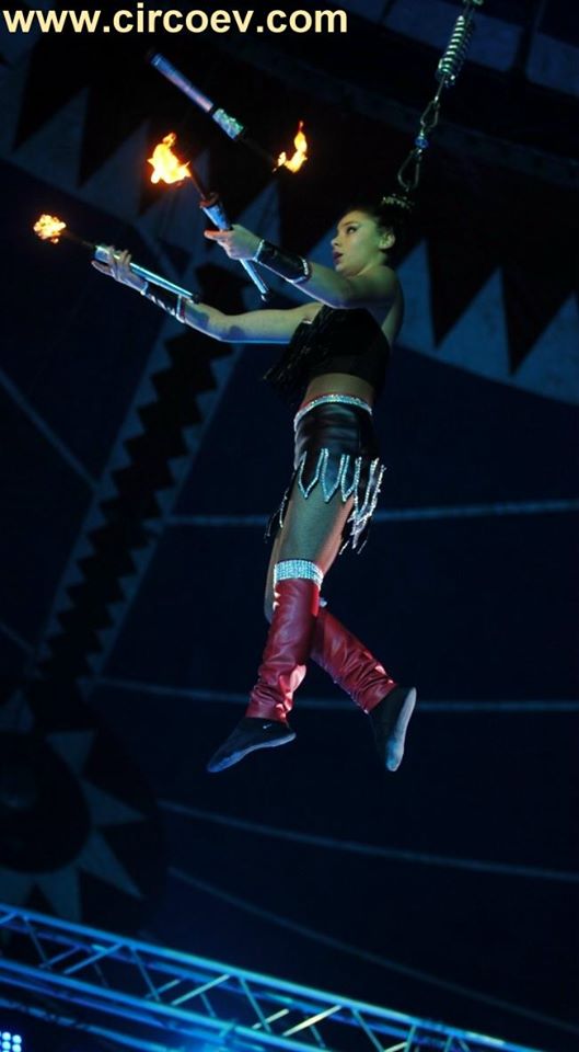 http://circoev.com/yahoo_site_admin/assets/images/80057713_2631420866940483_5294723884510085120_o.35645835_std.jpg