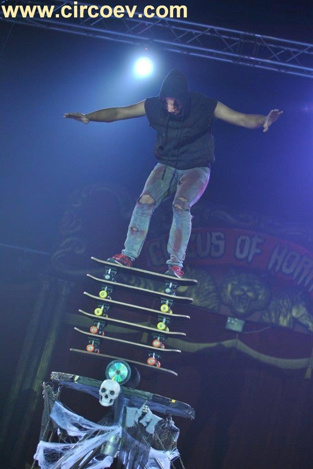 http://circoev.com/yahoo_site_admin/assets/images/75580523_2523526071063297_8278904231633616896_n.30364625_std.jpg