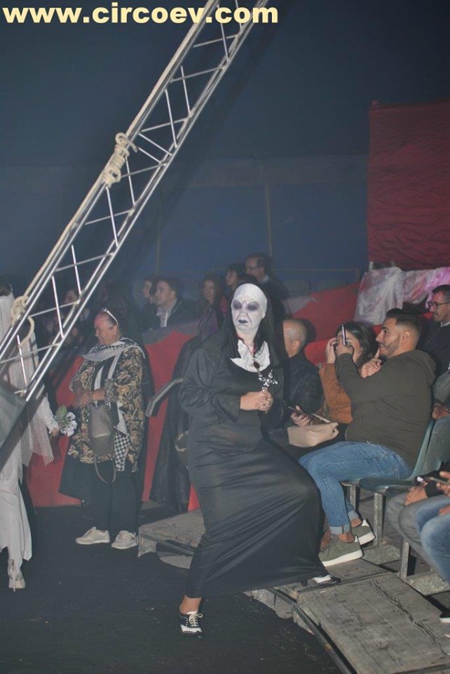 http://circoev.com/yahoo_site_admin/assets/images/73364191_2518325211583383_8060354820776656896_n.30154050_std.jpg