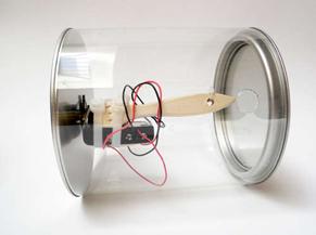 http://www.ikkaro.com/files/u924/robot-barreller.jpg