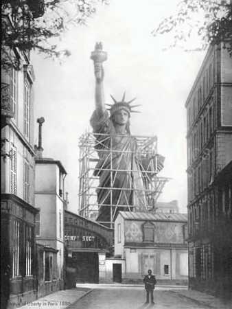statue of liberty construction in Paris, 1886