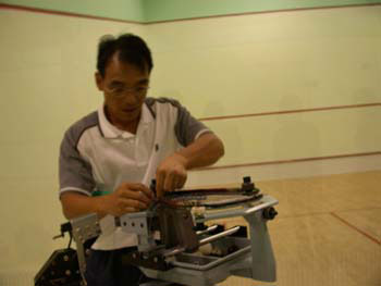 RACKET_REPAIR02