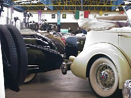 Autom&oacute;vil