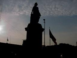 Monumento a Enrico Mart&iacute;nez