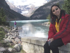 lakelouise_sml.jpg (23321 bytes)