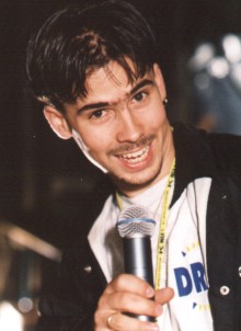 DJXender97.jpg (17908 Byte)