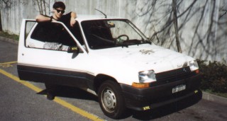 R5.jpg (18534 Byte)