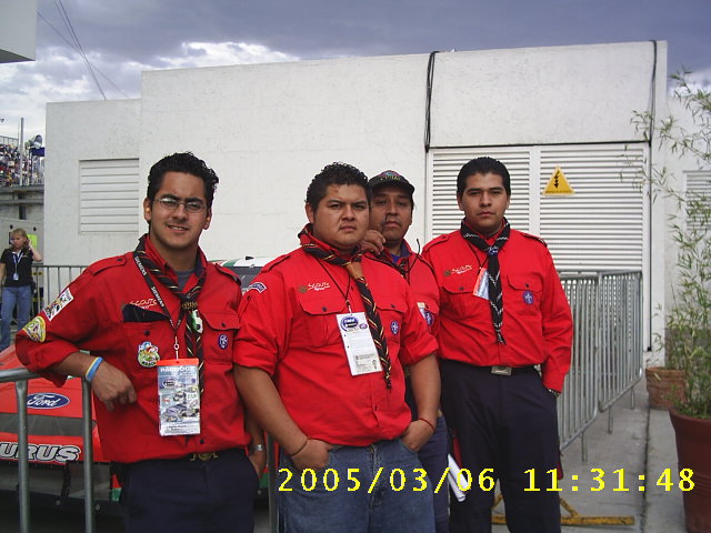 CLan de Rovers en la Nascar