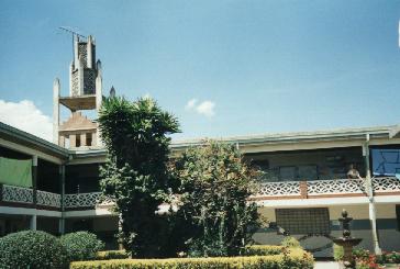 Interior del edificio de Bachillerato