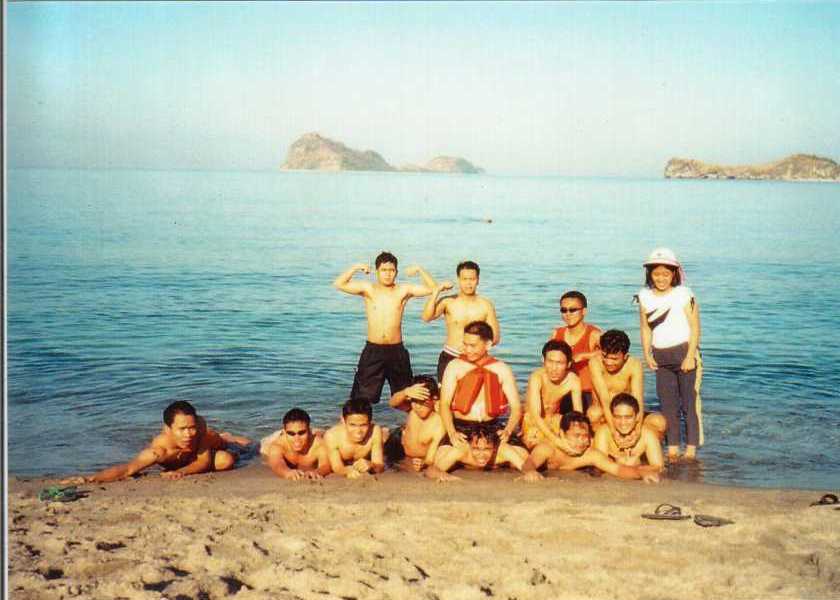 introducing.....muscleman richie!!!.....with the gapang boys.