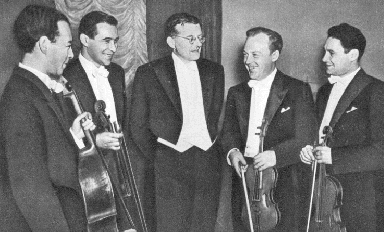 Shostakovich with the Borodin String Quartet (1950s). From left to right: Valentin Berlinsky (cello), Dmitri Shebalin (viola), Dmitri Shostakovich, Yaroslav Alexandrov (second violin), Rostislav Dubinsky (first violin)
