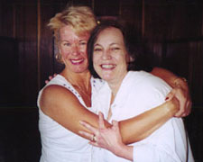 1st_reunion4_p.jpg (11k)