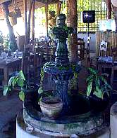 Fuente.jpg (18018 bytes)