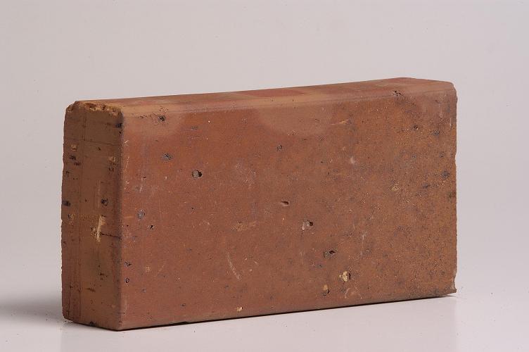 4" x 8" x 1 3/4"