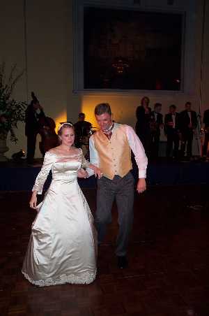 Nellie and Joel cut a rug on their first dance.